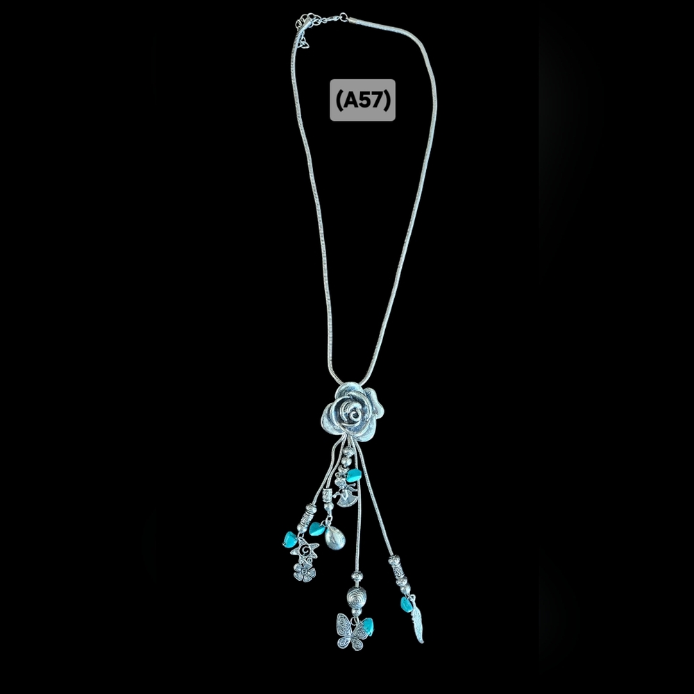 Silver Floral Pendant Necklace